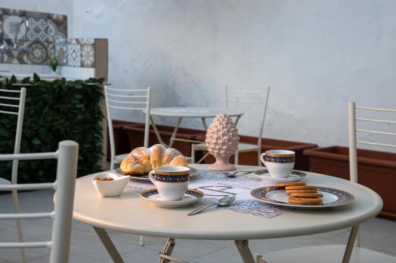 Largo Sicilia B&B Авола Экстерьер фото